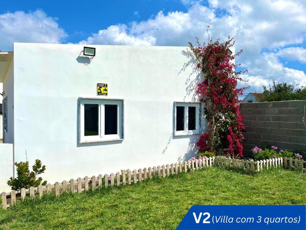 W.H.House Apartment Atouguia Da Baleia Exterior photo